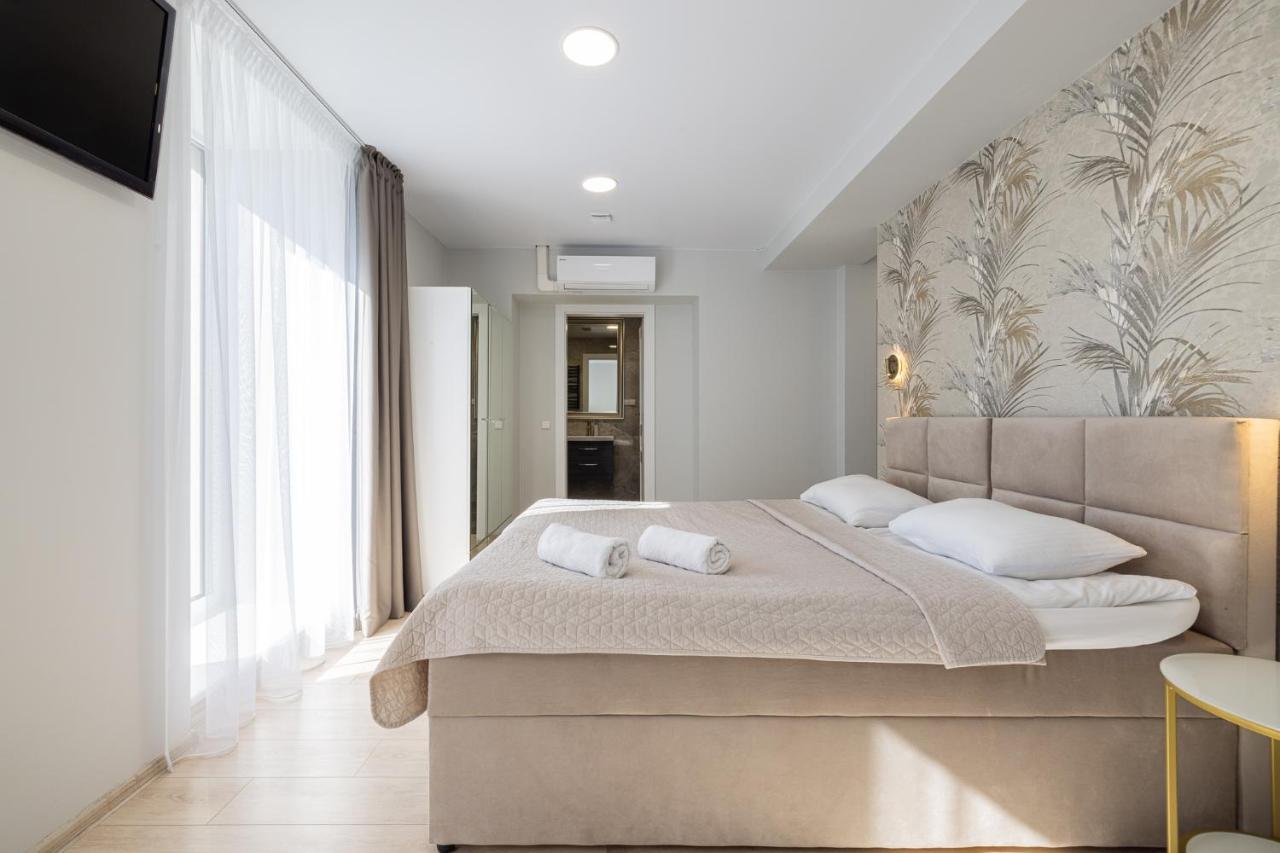 Dharma Stay Apartamentai Su Terasa Ir Vaizdu I Miesta Telšiai Esterno foto