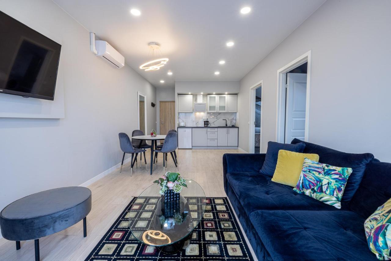 Dharma Stay Apartamentai Su Terasa Ir Vaizdu I Miesta Telšiai Esterno foto